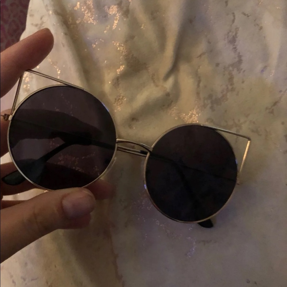 women’s sunglasses